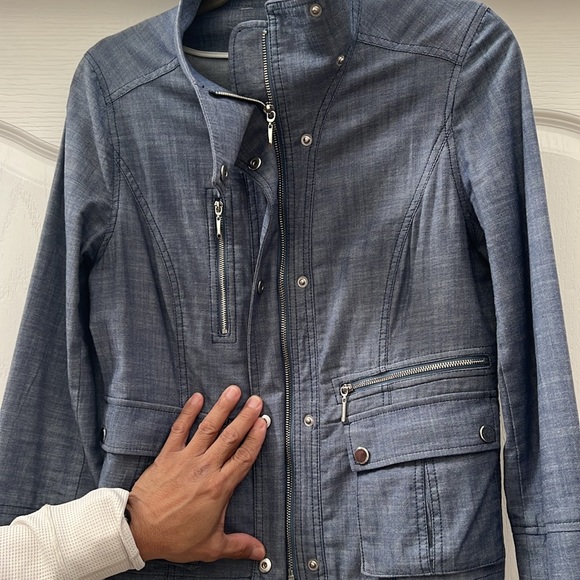 White House Black Market Jacket - Picture 3 of 7